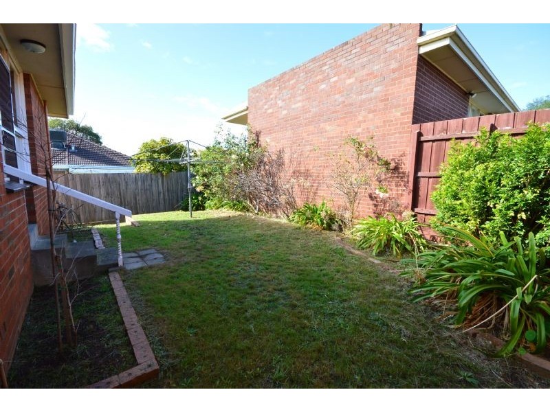 4/298 Huntingdale Road, Mount Waverley VIC 3149