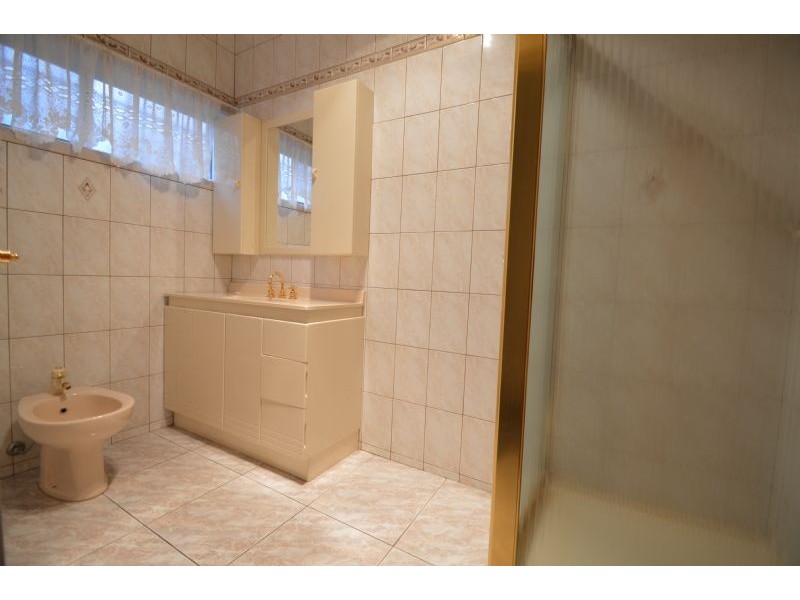 2 Tirana Street, Mitcham VIC 3132