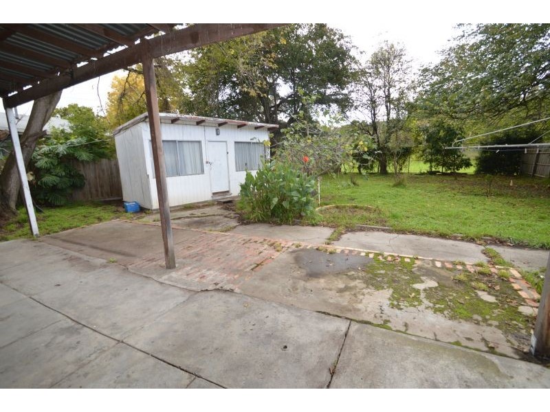 513 Ferntree Gully Road, Glen Waverley VIC 3150