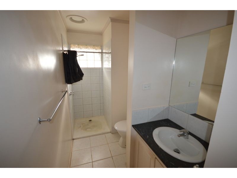 74 Knights Drive, Glen Waverley VIC 3150