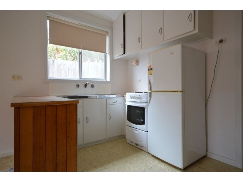 2/31 Slater Avenue, Blackburn North VIC 3130