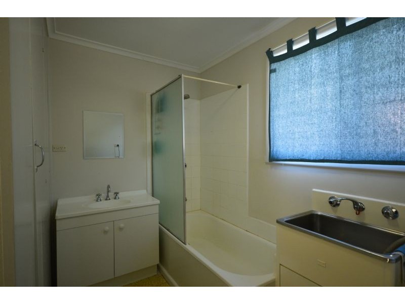 2/31 Slater Avenue, Blackburn North VIC 3130