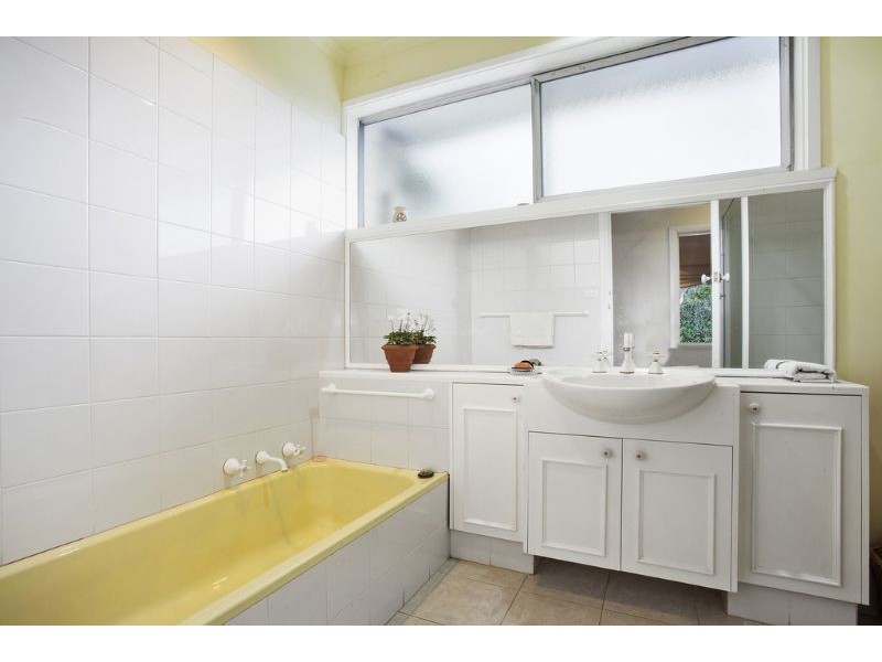 29 Regent Street, Mount Waverley VIC 3149