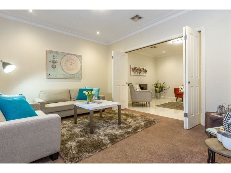 2/25 Rob Roy Street, Glen Waverley VIC 3150