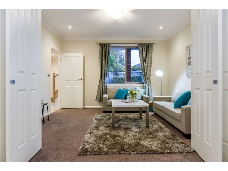 2/25 Rob Roy Street, Glen Waverley VIC 3150