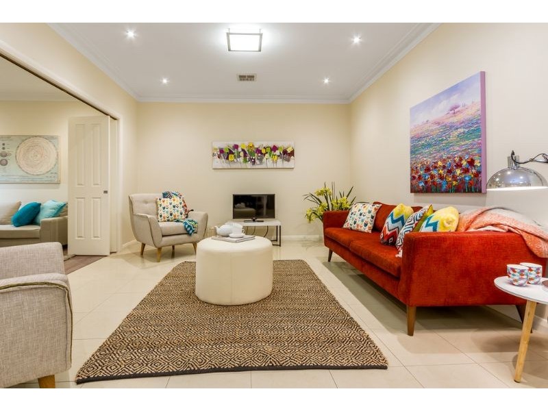 2/25 Rob Roy Street, Glen Waverley VIC 3150