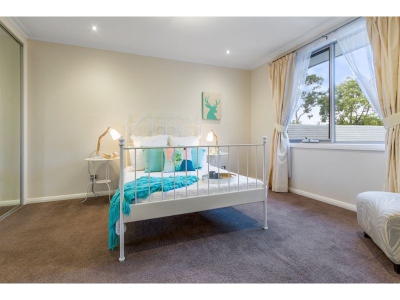 2/25 Rob Roy Street, Glen Waverley VIC 3150