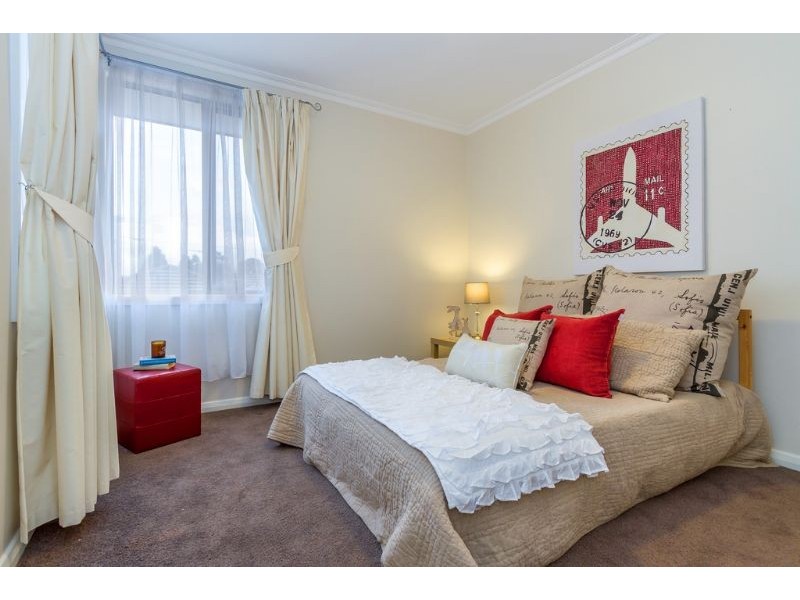 2/25 Rob Roy Street, Glen Waverley VIC 3150