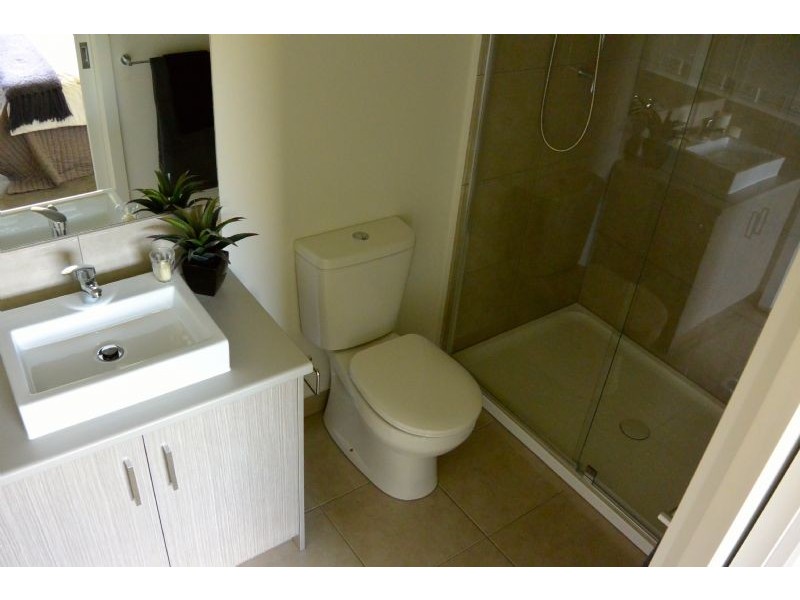 13/17 Landale Avenue, Croydon VIC 3136