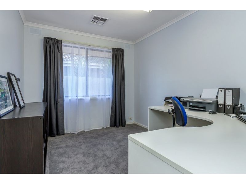 96 Capital Avenue, Glen Waverley VIC 3150