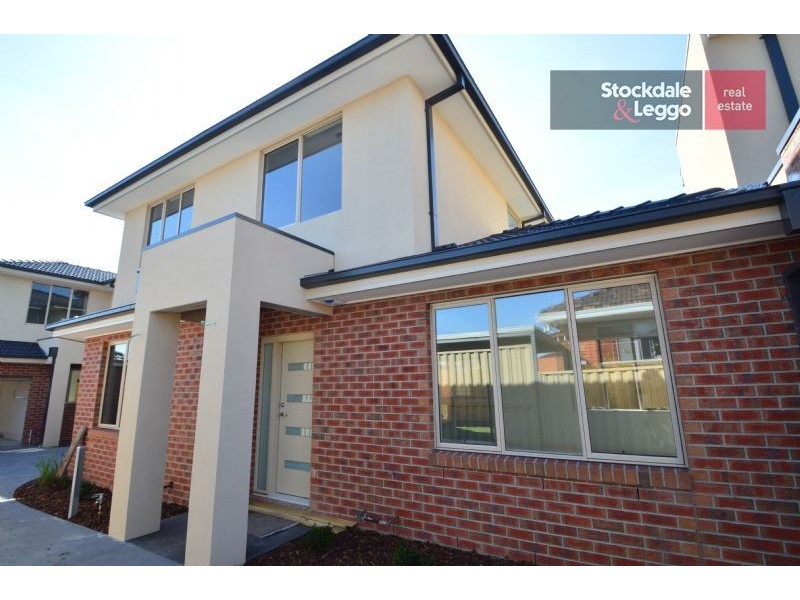 2/5 Worsley Avenue, Clayton South VIC 3169