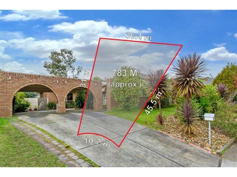 49 Calderwood Avenue, Wheelers Hill VIC 3150