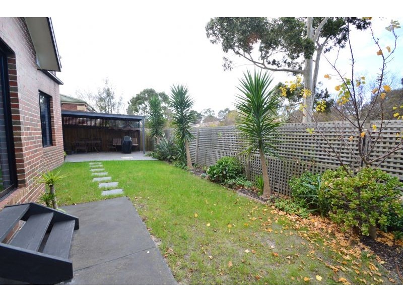 3/8 Hansen Street, Mount Waverley VIC 3149