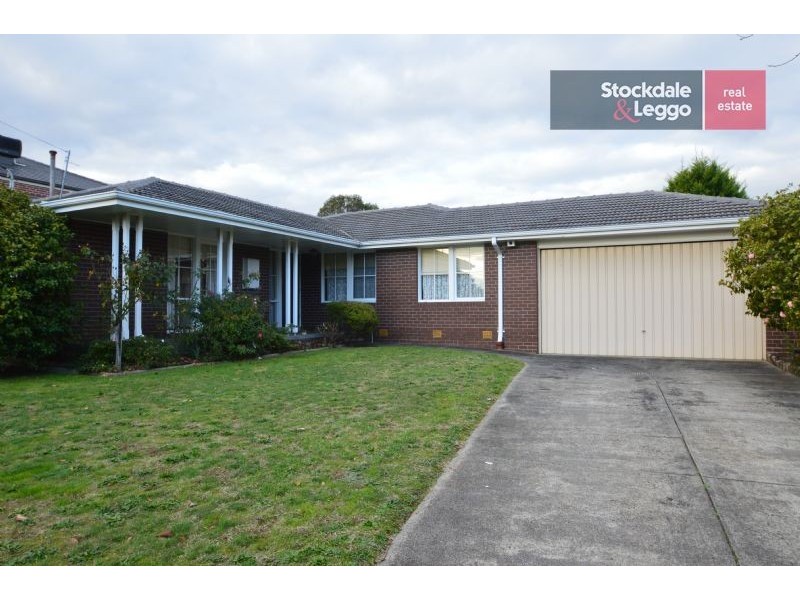 20 Woodlea Drive, Glen Waverley VIC 3150