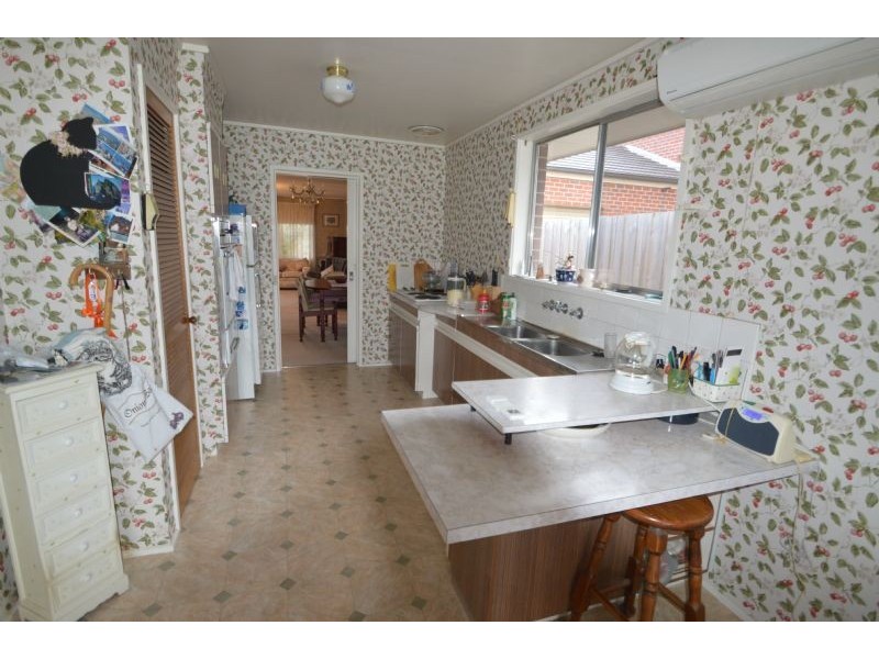 20 Woodlea Drive, Glen Waverley VIC 3150
