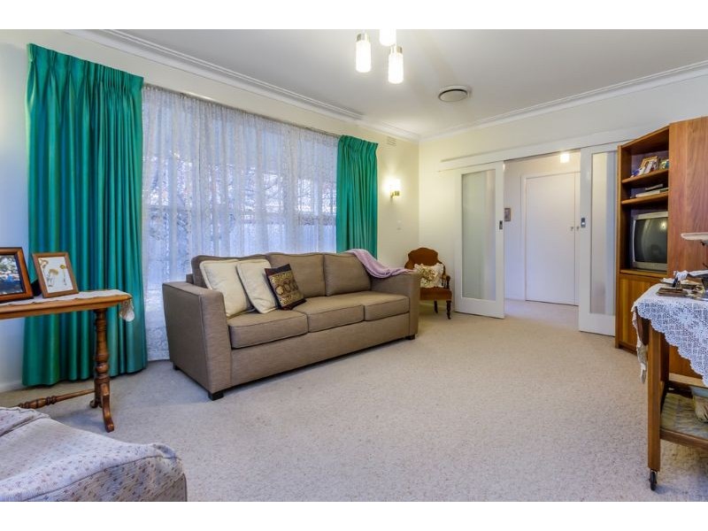 24 Princetown Road, Mount Waverley VIC 3149