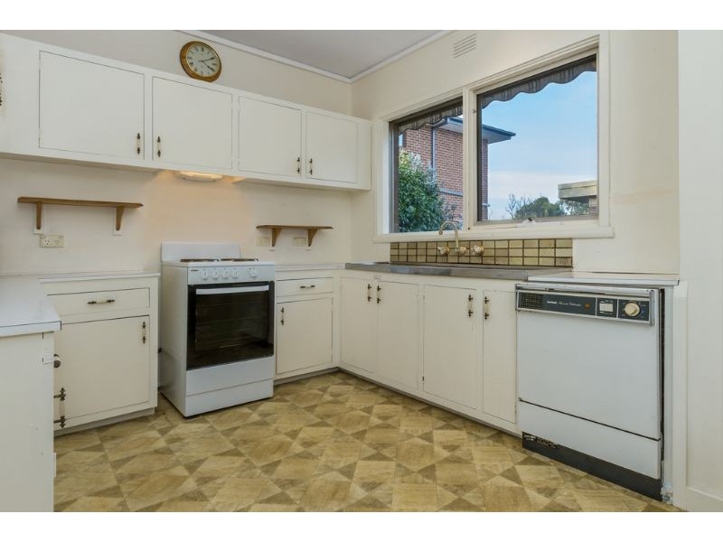 46 Leeds Road, Mount Waverley VIC 3149