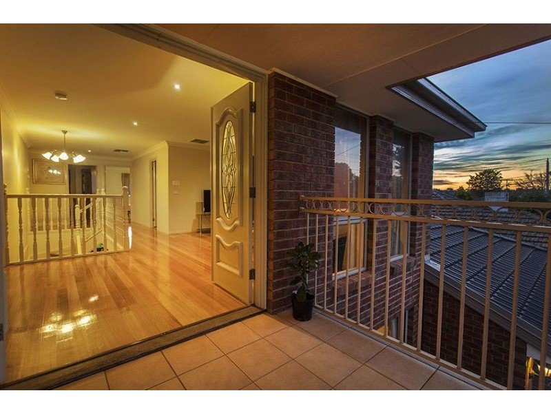 21 Fraser Street, Glen Waverley VIC 3150