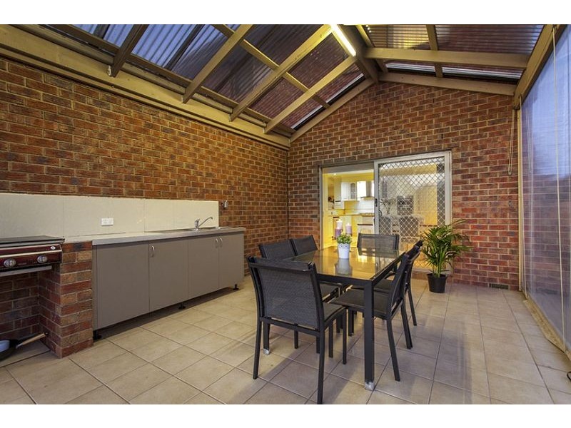 21 Fraser Street, Glen Waverley VIC 3150