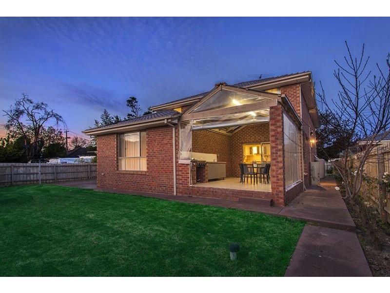 21 Fraser Street, Glen Waverley VIC 3150