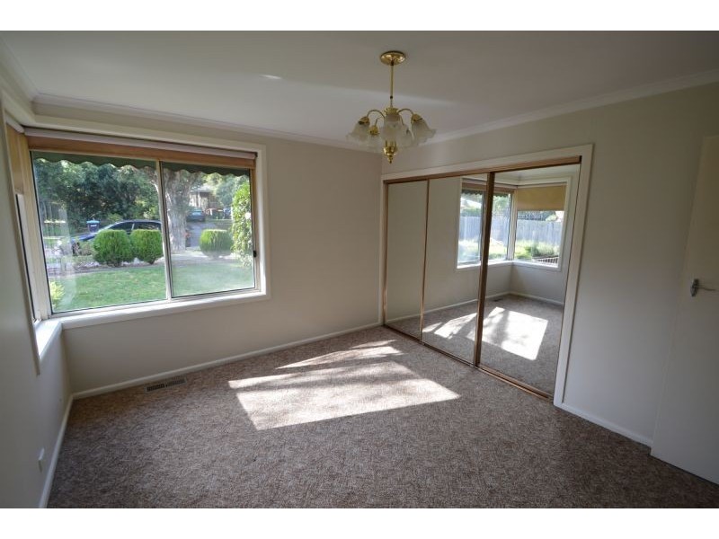 20 Currawa Drive, Boronia VIC 3155