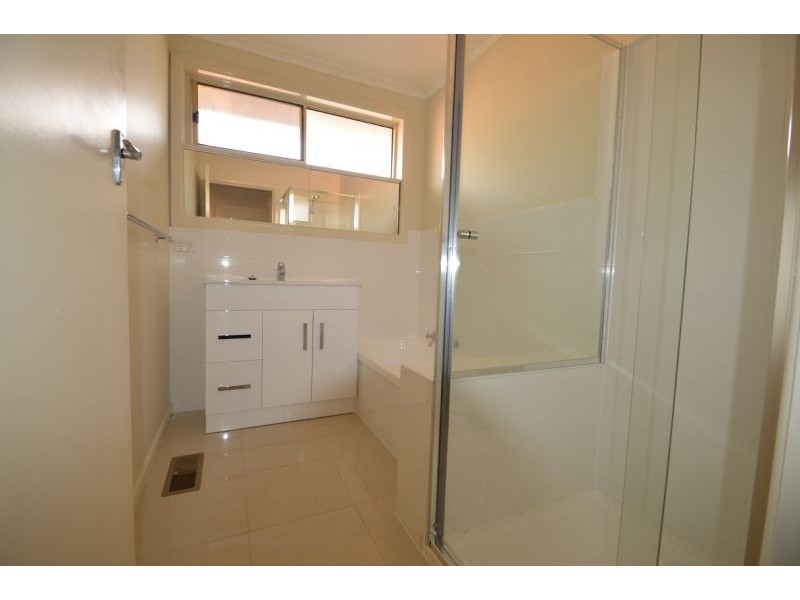 20 Currawa Drive, Boronia VIC 3155