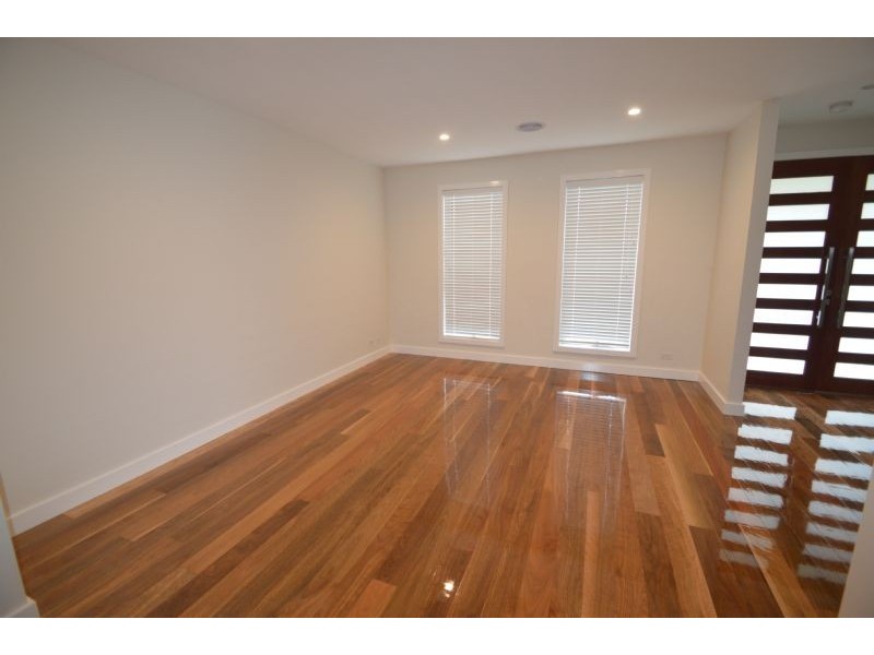 1/48 Edmonds Avenue, Ashwood VIC 3147