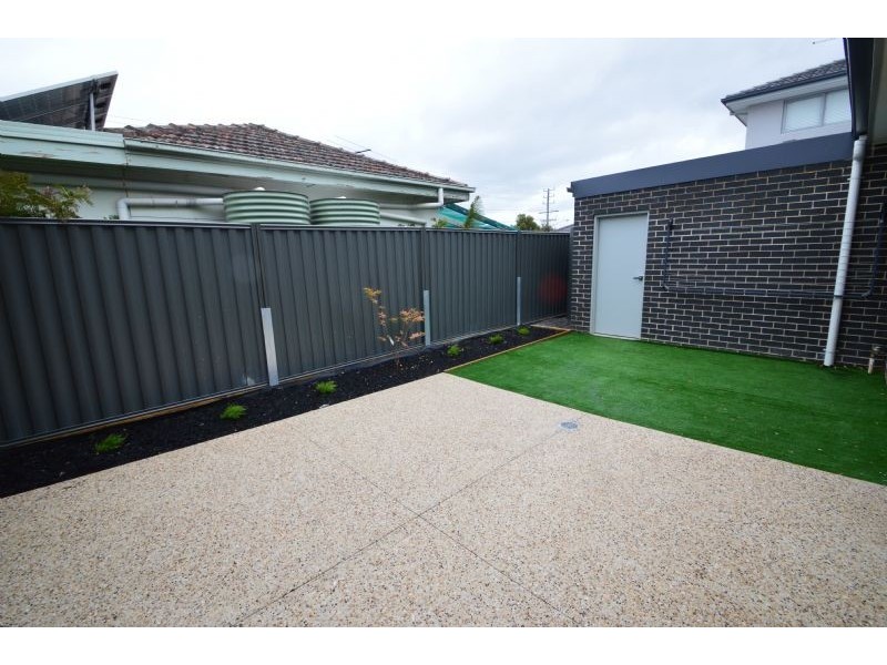 1/48 Edmonds Avenue, Ashwood VIC 3147