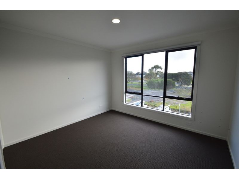 6 Hornsby Street, Dandenong VIC 3175