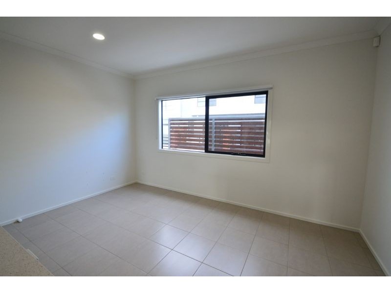 6 Hornsby Street, Dandenong VIC 3175
