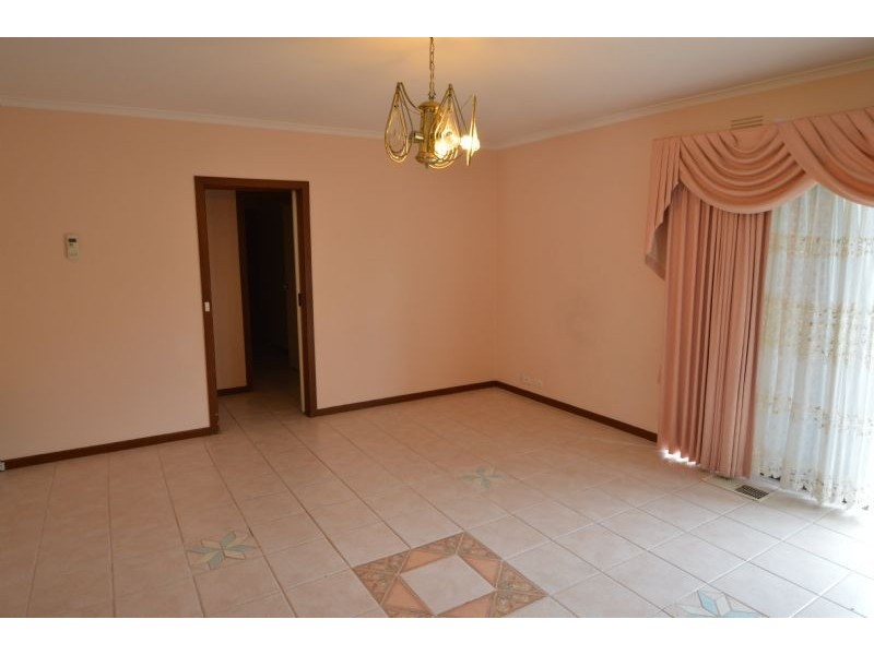 5 Marykirk Drive, Wheelers Hill VIC 3150