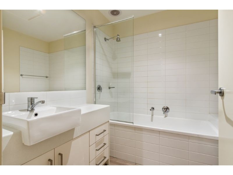 236/270 Springvale Road, Glen Waverley VIC 3150