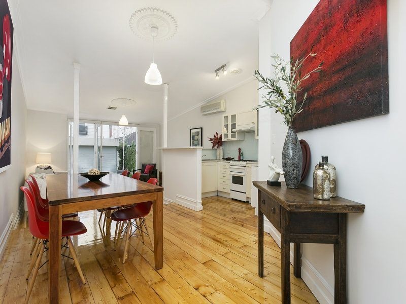 36 The Ridgeway, Kensington VIC 3031