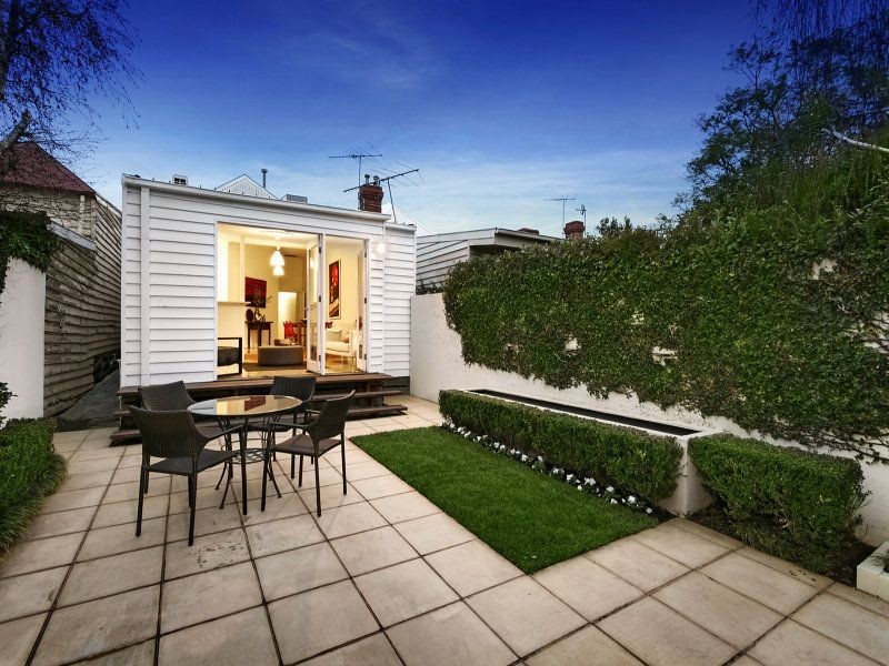 36 The Ridgeway, Kensington VIC 3031