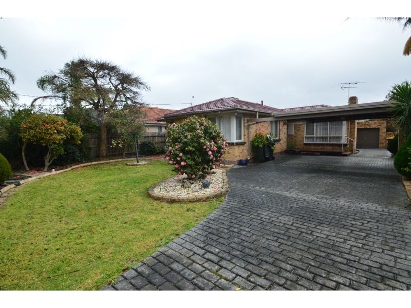 17 Monterey Avenue, Glen Waverley VIC 3150