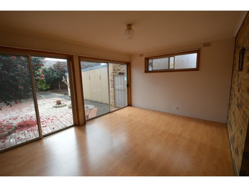 17 Monterey Avenue, Glen Waverley VIC 3150
