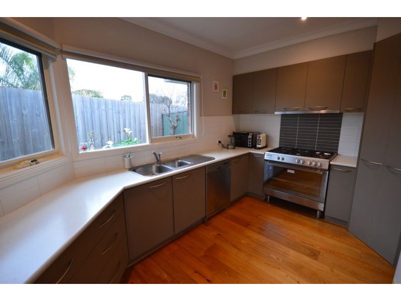 2/13 Jarrah Court, Glen Waverley VIC 3150