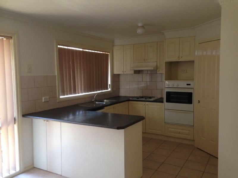 2/22 Hammence Street, Glen Waverley VIC 3150