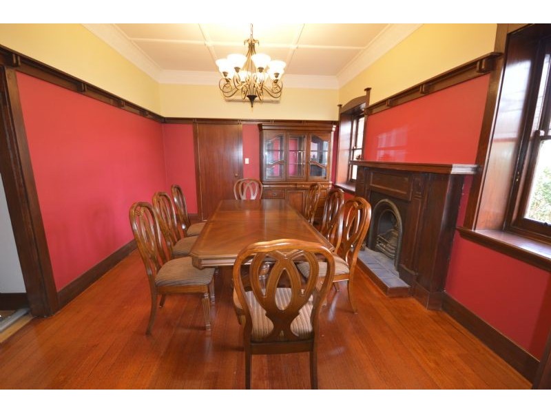 8 Glencairn Avenue, Camberwell VIC 3124