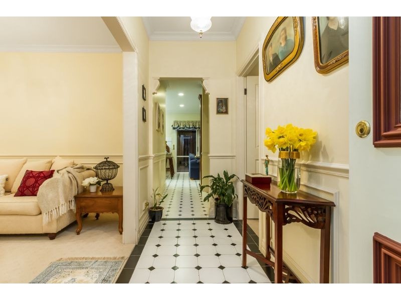 2/1 Halliday Street, Mount Waverley VIC 3149