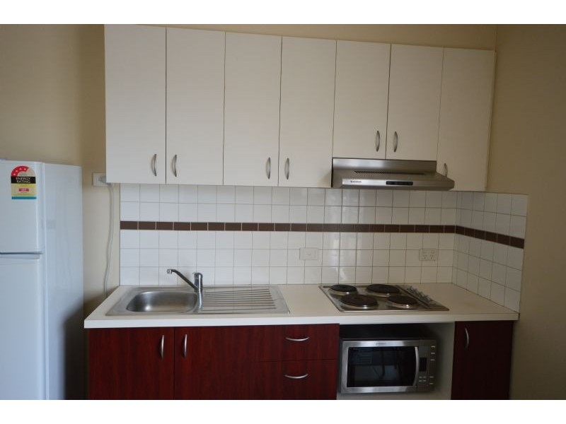 204D/662 Blackburn Road, Notting Hill VIC 3168