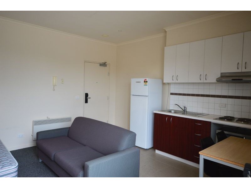 204D/662 Blackburn Road, Notting Hill VIC 3168