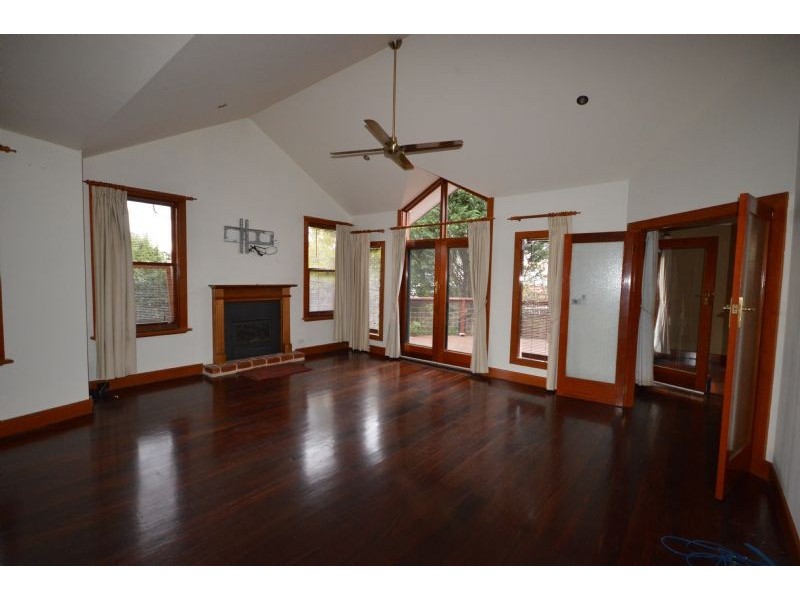 19 Venice Street, Box Hill South VIC 3128