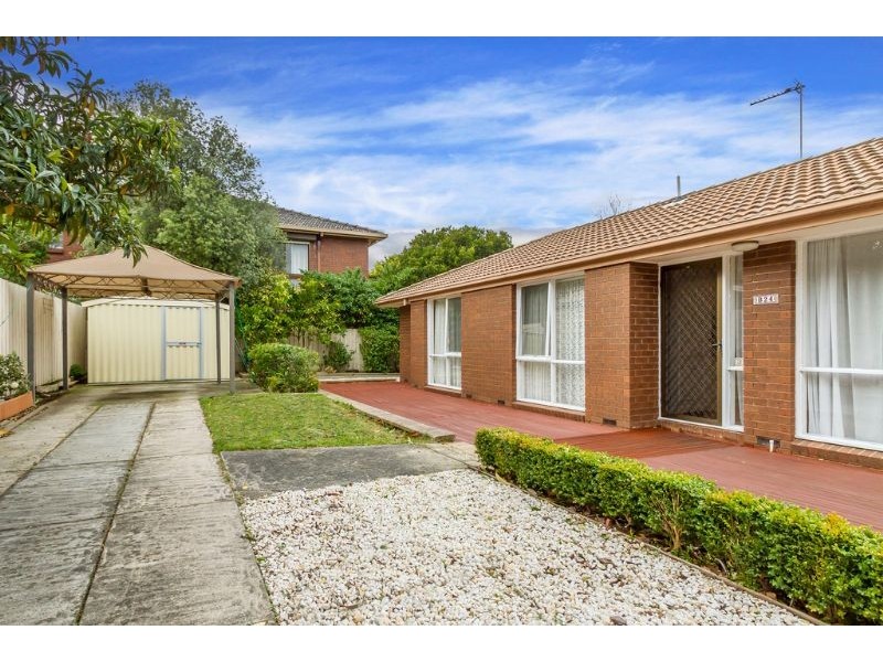 2/24 Myrtle Street, Glen Waverley VIC 3150