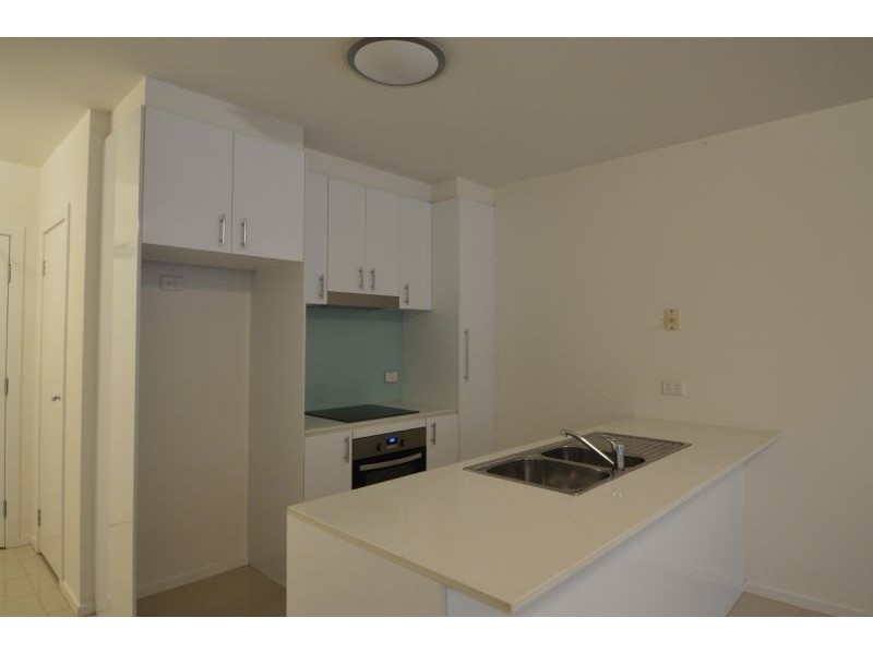 11/2-4 Acacia Court, Ringwood VIC 3134