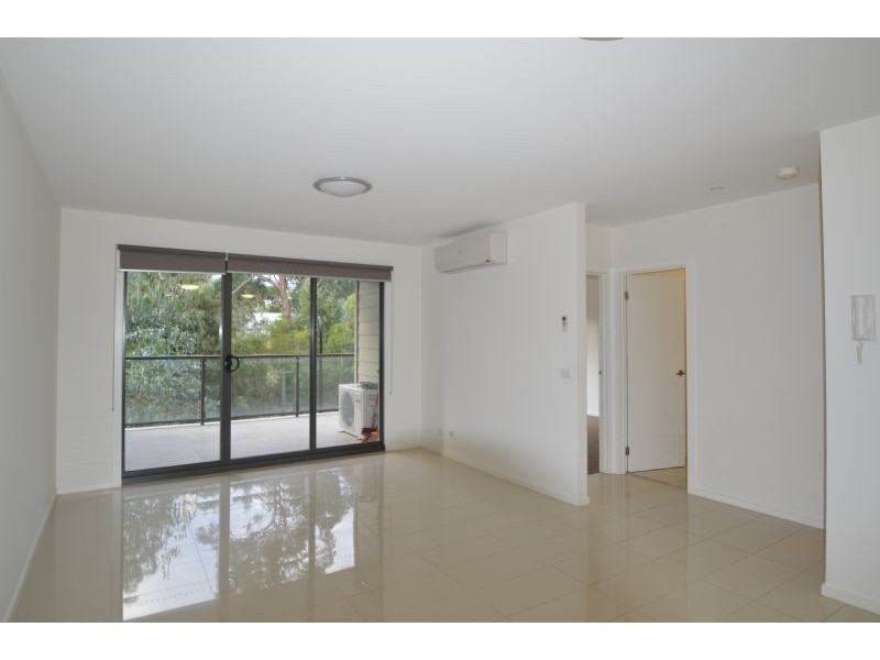 11/2-4 Acacia Court, Ringwood VIC 3134