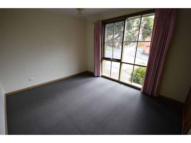 15 Erskine Crescent, Wheelers Hill VIC 3150