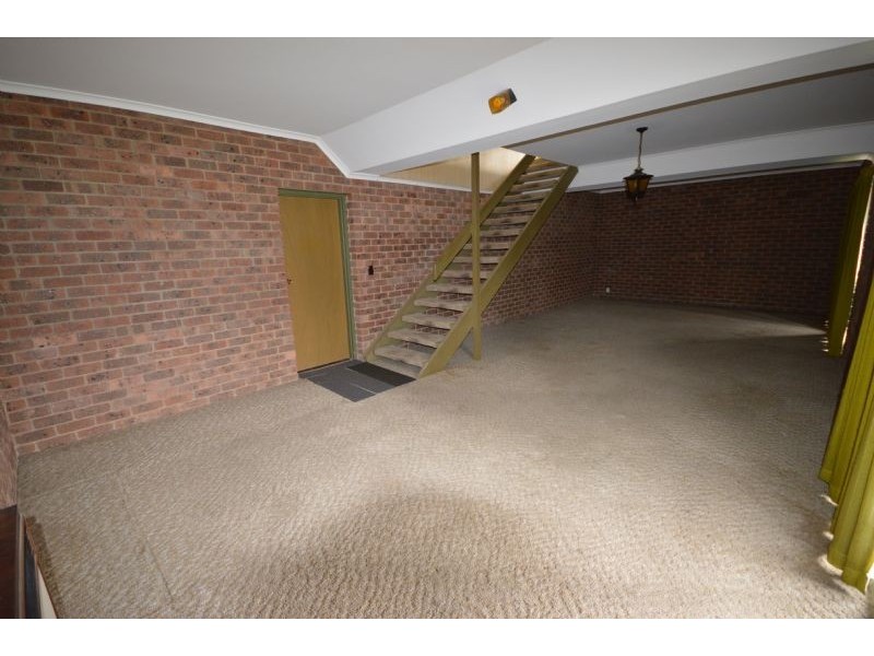 15 Erskine Crescent, Wheelers Hill VIC 3150