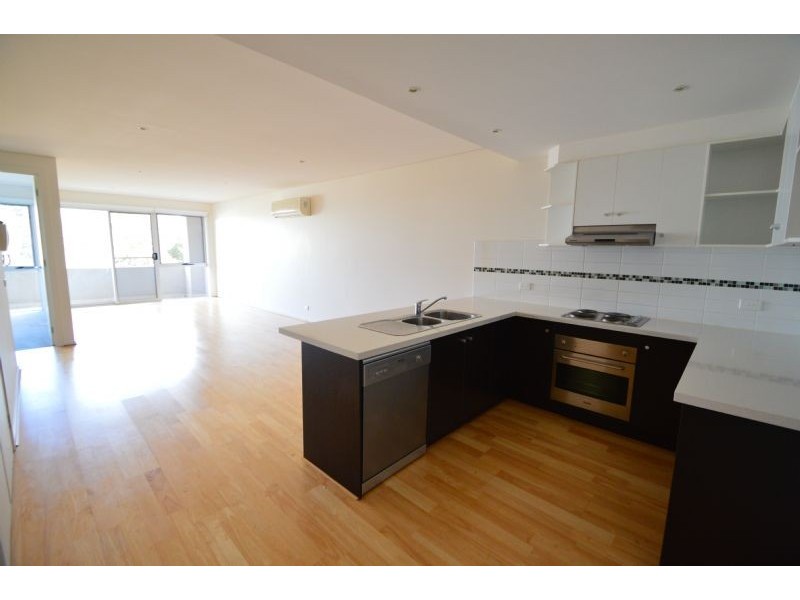 16/213 Normanby Road, Notting Hill VIC 3168