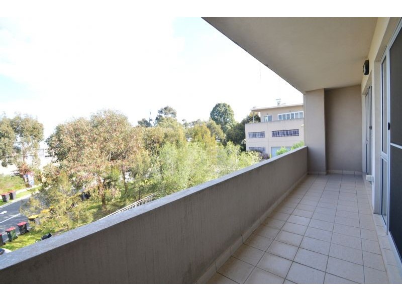16/213 Normanby Road, Notting Hill VIC 3168